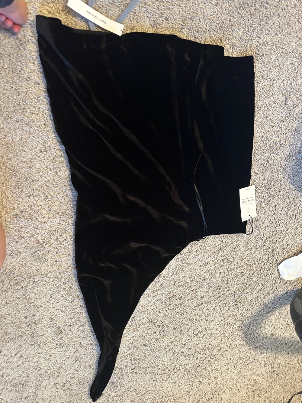 NWT Reformation Avielle Black Velvet Halter Mini Dress - Picture 9 of 11